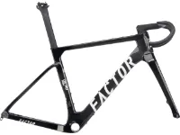 Factor OSTRO Gravel V.A.M. Disc T47a SRAM DUB Carbon Rahmenkit Factor OSTRO Gravel V.A.M. Disc T47a SRAM DUB Carbon Rahmenkit